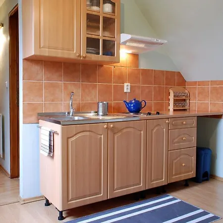 Cafe Madeira בית אירוח *